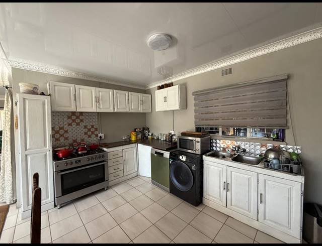 3 BEDROOM HOUSE FOR SALE IN VANDERBIJLPARK CE 2
